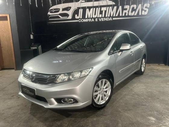 HONDA CIVIC 1.8 LXS 16V FLEX 4P AUTOMÁTICO